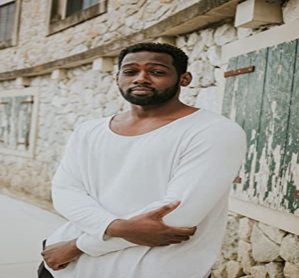 Official profile picture of Hezekiah Merchant