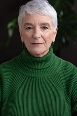 Official profile picture of Hilary Norris