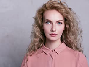 Official profile picture of Holly Anne Frink