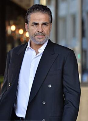 Official profile picture of Houshang Touzie