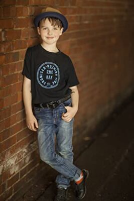 Official profile picture of Iain Armitage