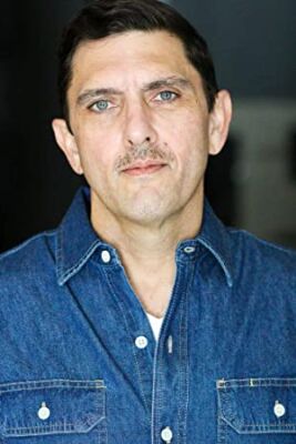 Official profile picture of Ian Covell