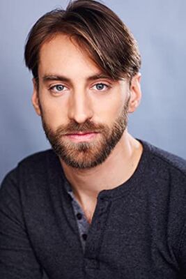 Official profile picture of Ian Hayes