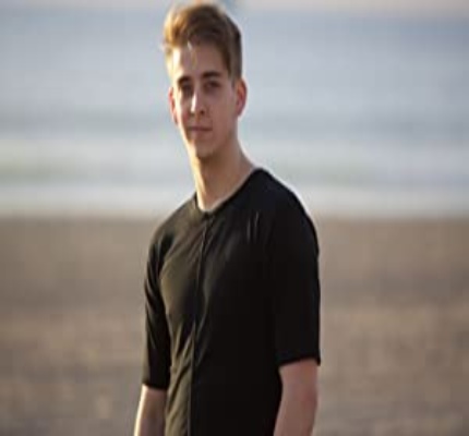 Official profile picture of Isaac Lupien