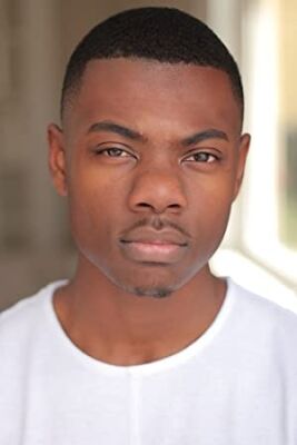 Official profile picture of Isaac White