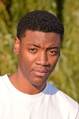 Official profile picture of Isaiah Locust