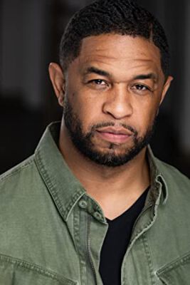 Official profile picture of J. Elliott