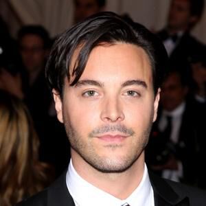 Official profile picture of Jack Huston