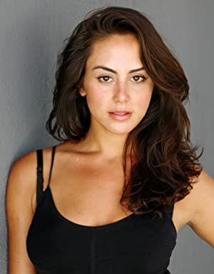 Official profile picture of Jaclyn Jonet