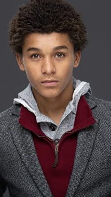 Official profile picture of Jaden Michael