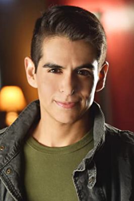 Official profile picture of James Cavlo