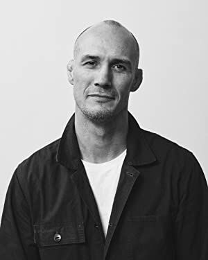 Official profile picture of James Warren