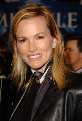 Official profile picture of Janet Jones