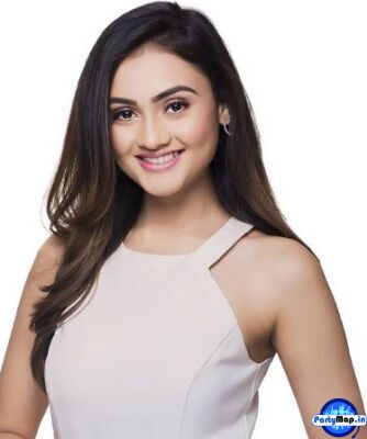 Photo of Janki Bodiwala at a show