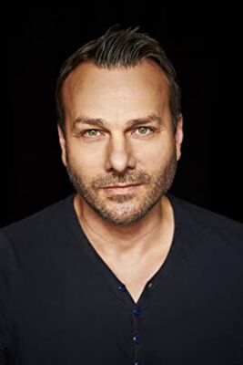 Official profile picture of Jeff Teravainen