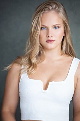 Official profile picture of Jenna Warren