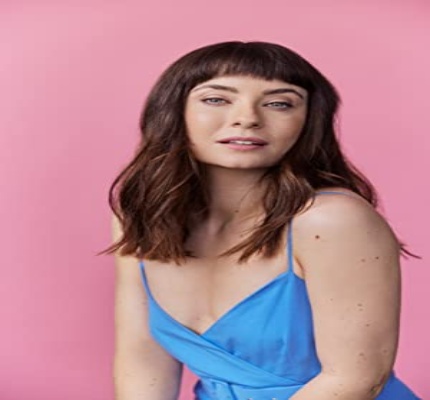 Official profile picture of Jennifer Kirby