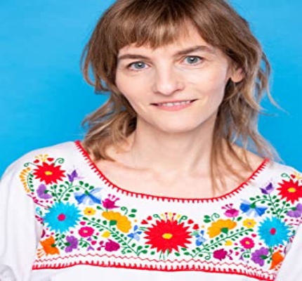 Official profile picture of Jennifer Silverstein