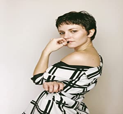 Official profile picture of Jess Nahikian
