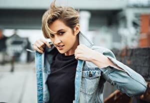 Official profile picture of Jess Stark