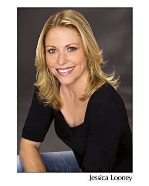 Official profile picture of Jessica Looney