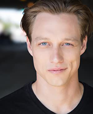 Official profile picture of Jey Reynolds