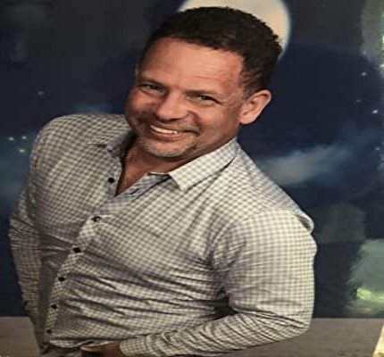 Official profile picture of Joe Larsen