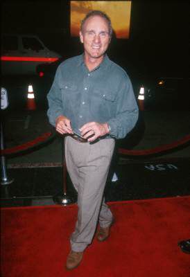 Official profile picture of Joe Regalbuto