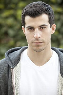 Official profile picture of Joey Beni