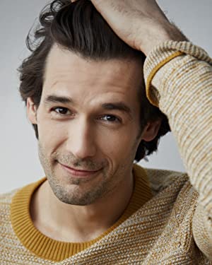 Official profile picture of John Behlmann