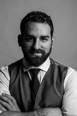 Official profile picture of Josh Tipis