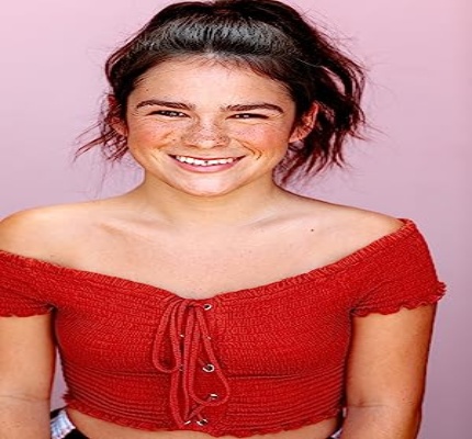 Official profile picture of Josie Timmerman