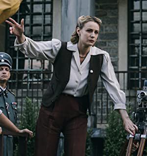 Official profile picture of Joy Bridenbaker