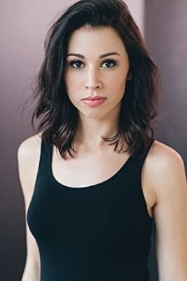 Official profile picture of Julia Dyan
