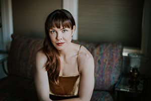 Official profile picture of Julia Farrell