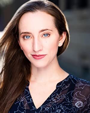 Official profile picture of Julia Hoffmann