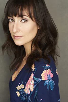 Official profile picture of Julia Manis