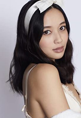 Official profile picture of Julia Quang
