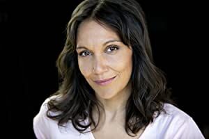 Official profile picture of Julianne Jain