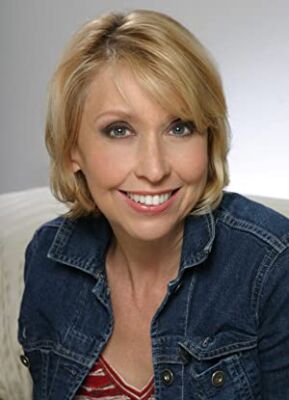 Official profile picture of Julie Halston