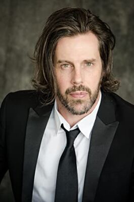 Official profile picture of Justin Michael Carriere