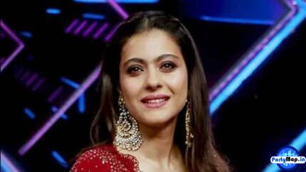 Photo of Kajol at a concert