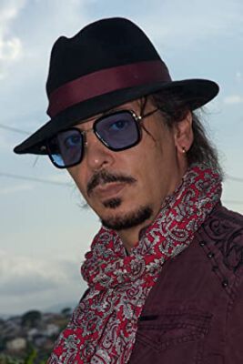 Official profile picture of Karlos Granada