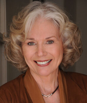 Official profile picture of Kathryn Leigh Scott