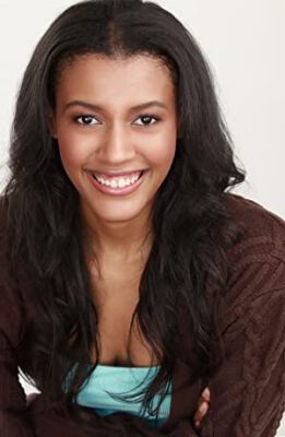Official profile picture of Kayla Farrish
