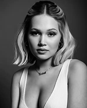 Official profile picture of Kelli Berglund