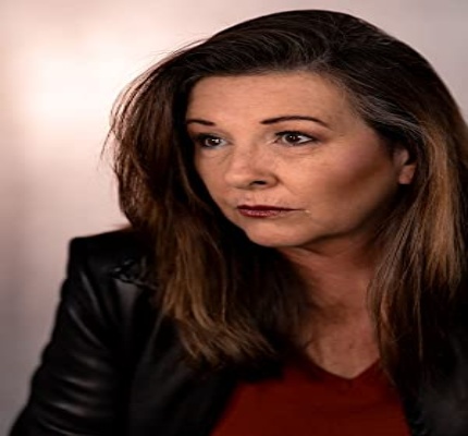 Official profile picture of Kelly Montgomery Hutchings