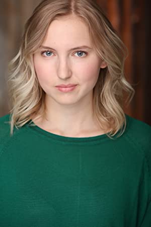 Official profile picture of Kenadee Clark