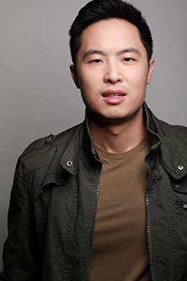 Official profile picture of Kevin Young