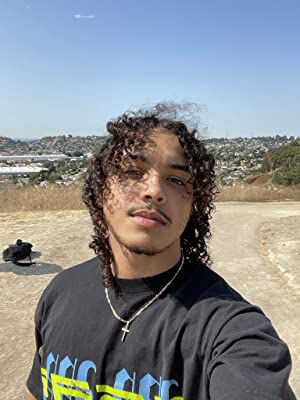 Official profile picture of Keyshawn Chisholm